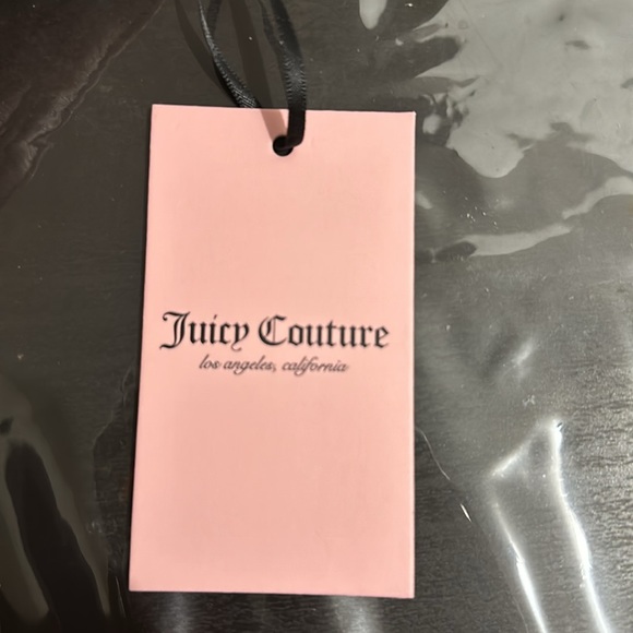 Juicy Couture Velour heart Zip around wallet - Picture 5 of 5